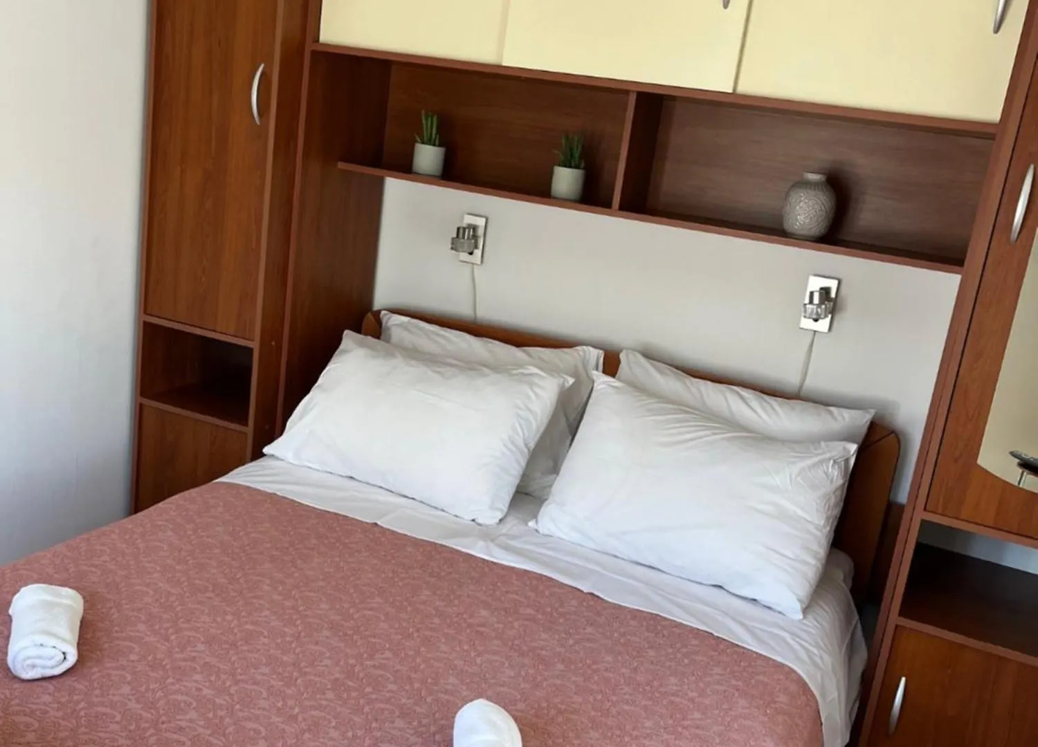 Apartments Znjan Split Pensionat