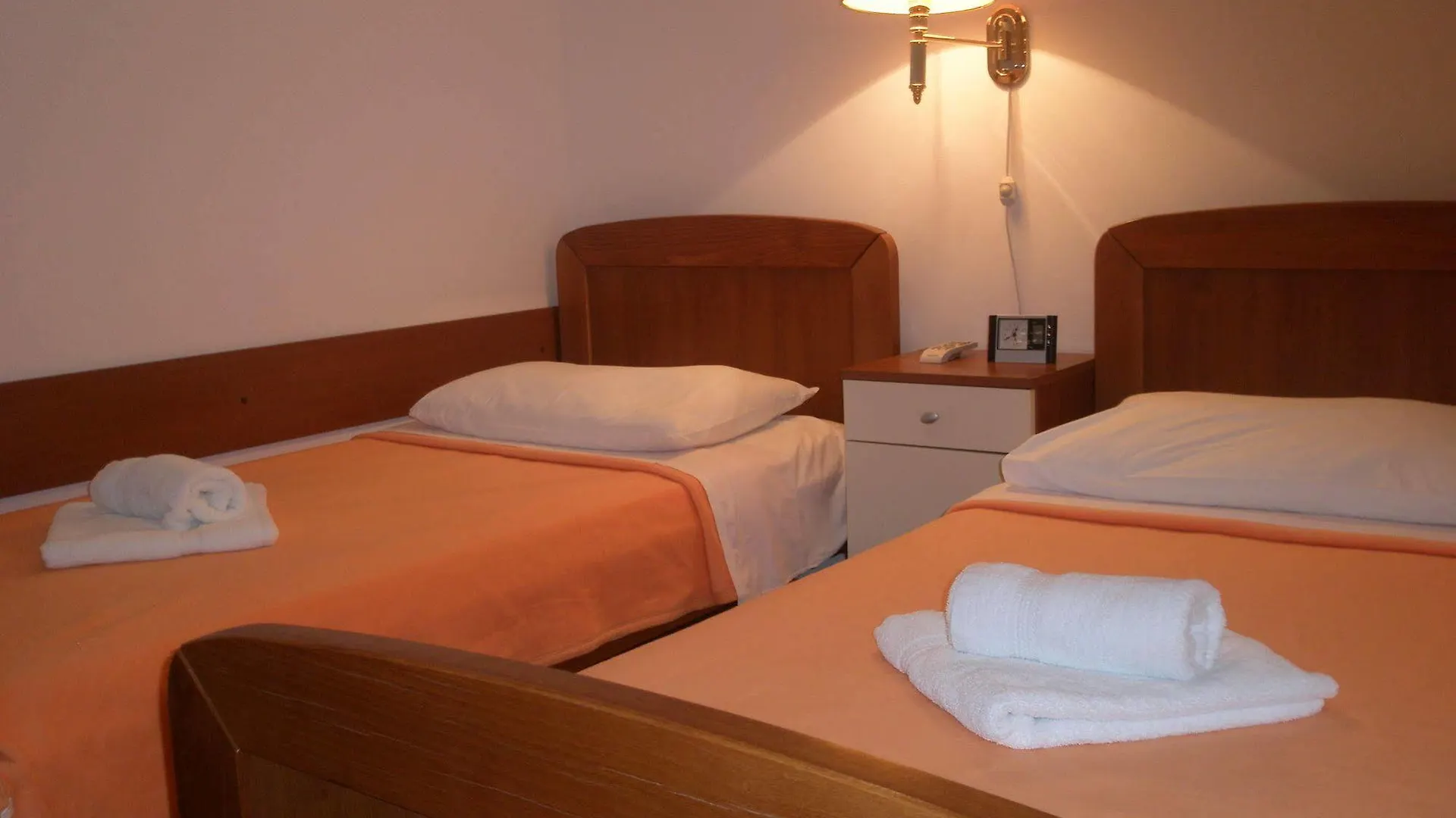 Apartments Znjan Split Pensionat