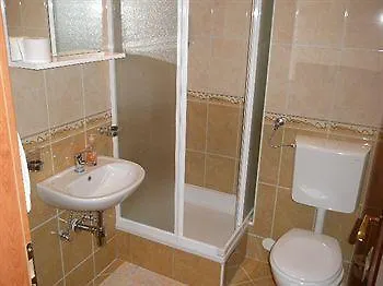 *** Pensión Apartments Znjan Split Croacia