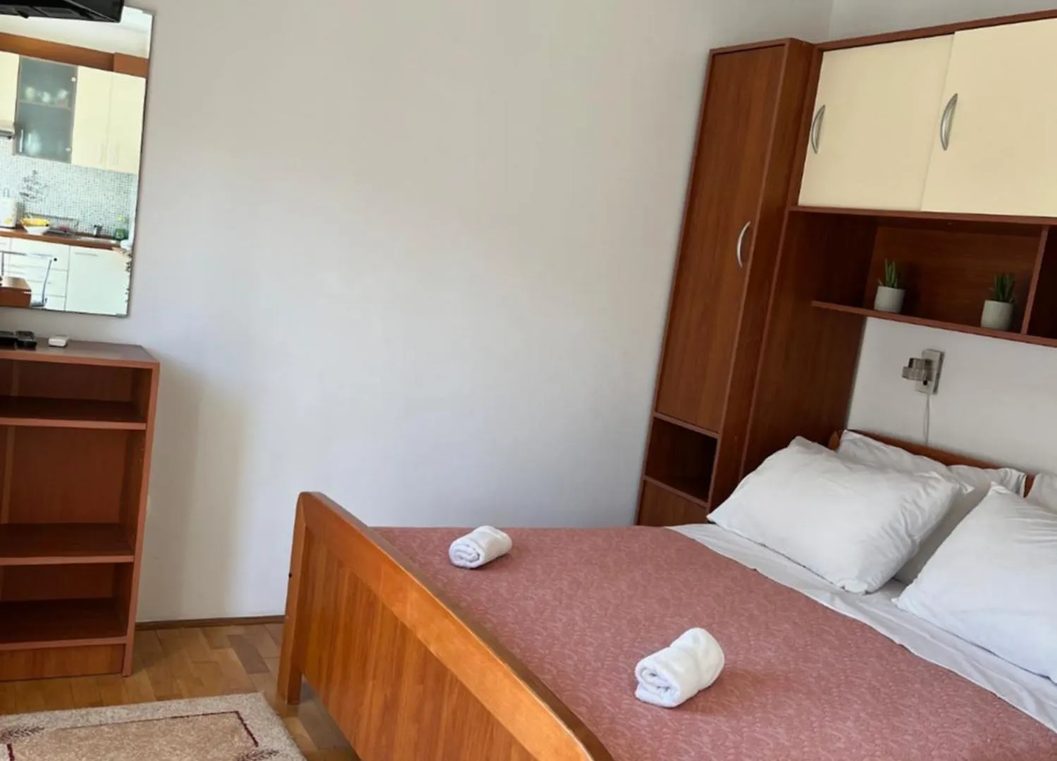 Pensión Apartments Znjan Split