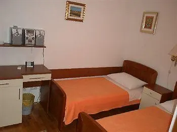 Apartments Znjan Split 3*,